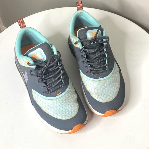 NIKE Air Max Thea Premium Holographic Silver Dark Grey Glacier Ice Women's Sz 6 - Picture 2 of 10